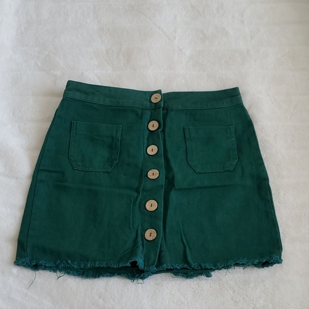 White Fawn Green skirt